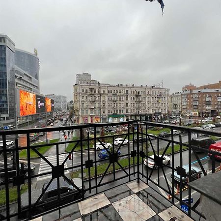 Apartment Near Gulliver Київ Екстер'єр фото